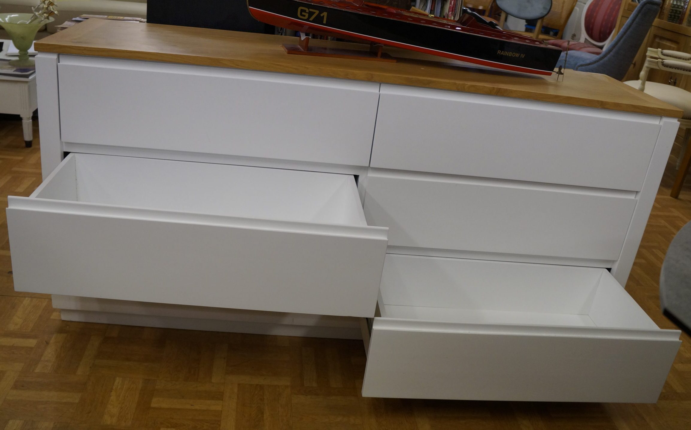 La Tempo - Détail tiroirs